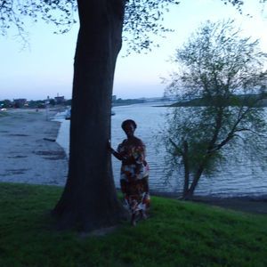 Meet your Posher, Shirley